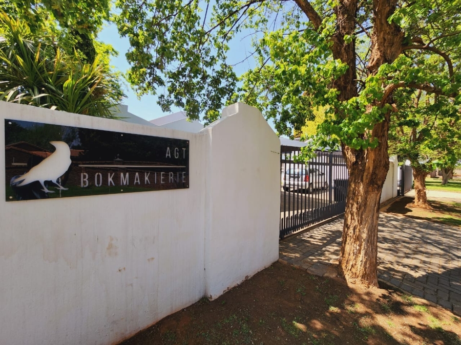 4 Bedroom Property for Sale in Mooivallei Park North West